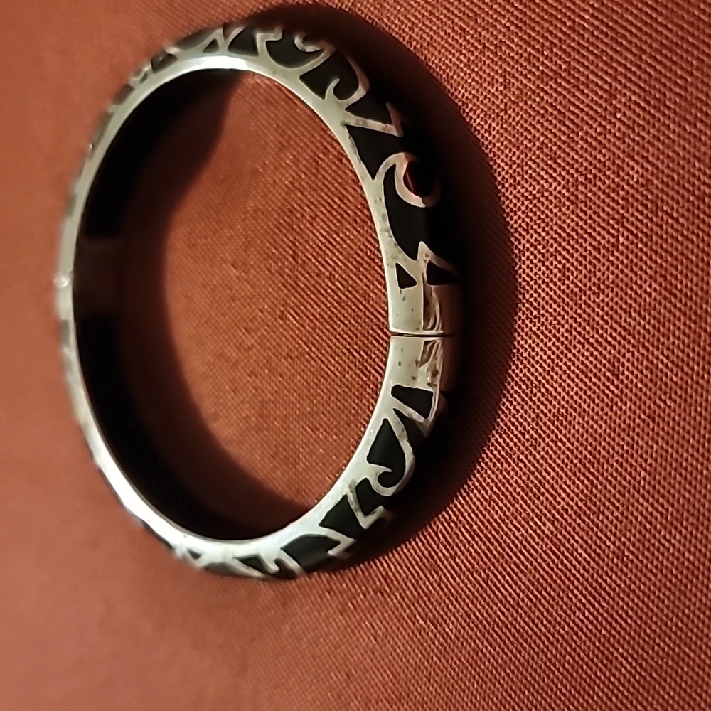 Angelique de Paris Black and sterling silver hinged bracelet